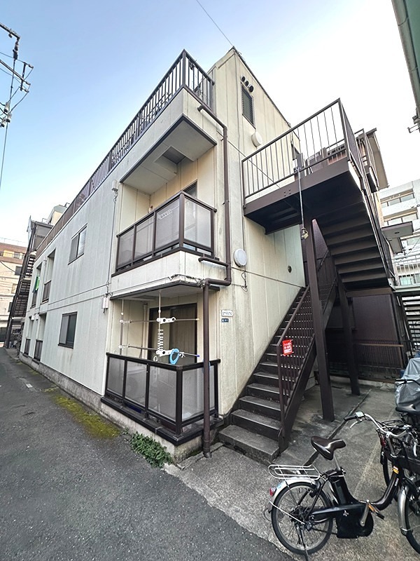 最寄駅まで徒歩5分の好立地物件！