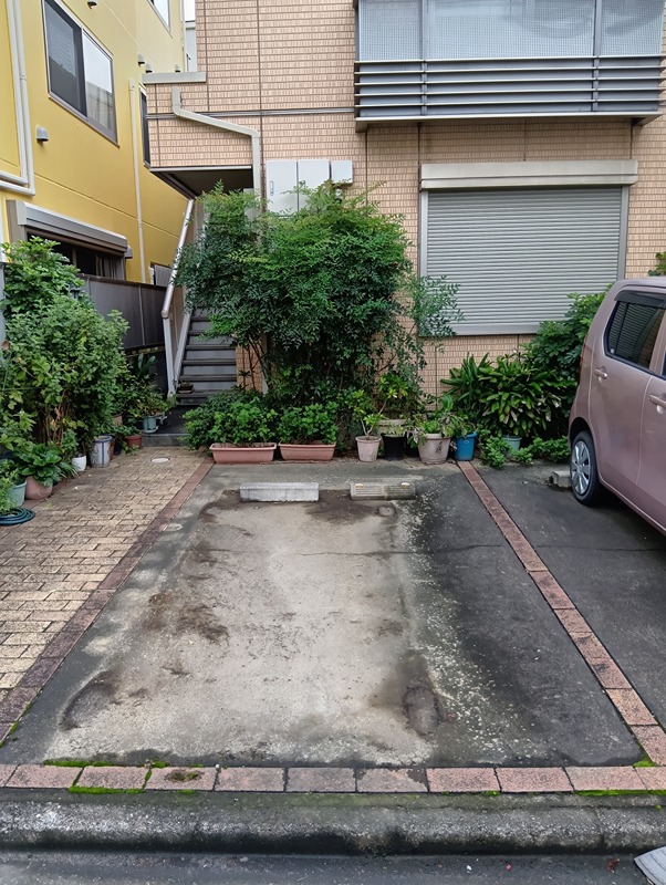 ボヌール駐車場 駐車場