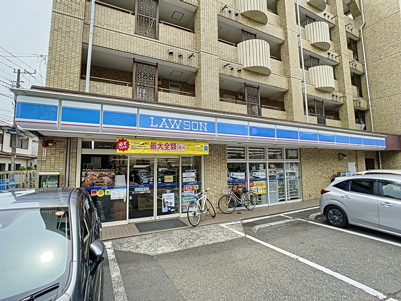 Villa H＆B ローソン 大森西六丁目店